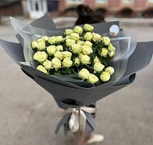 Букет Белые кустовые розы Солинеро в Каменке Ивановской области