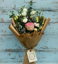 Букет цветов из:  Розы и Лизиантусы в Каменке Ивановской области